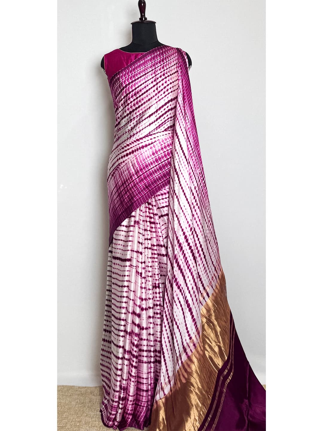 Satin Saree - Lavendar Colour - QS207861